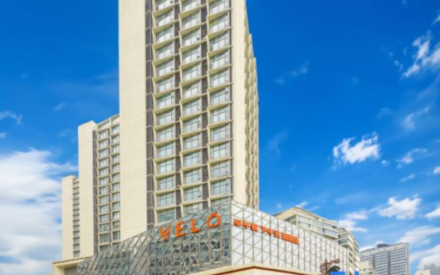 Huanzhu·Xiaoban Seaview Apartment (Haikouwan Poly Branch)