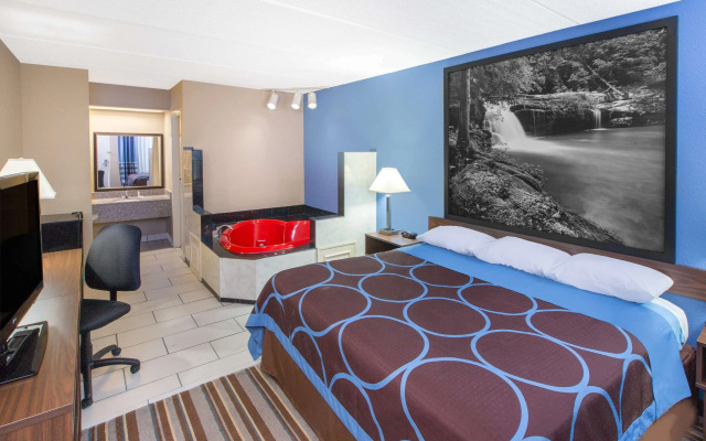Super 8 by Wyndham Dothan