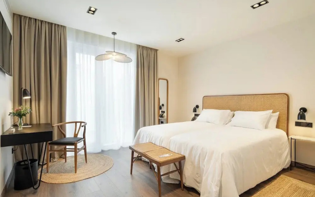 Hotel Sercotel EsteOeste