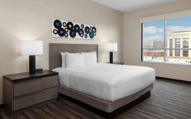 Hyatt House Nashville Downtown/Convention Center