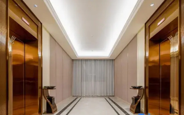 Vienna Hotel (Shuozhou Shanyin South Station Yulong International)