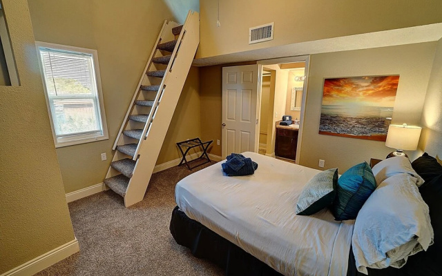 Raven Beach House