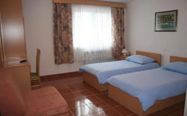Motel Roganac
