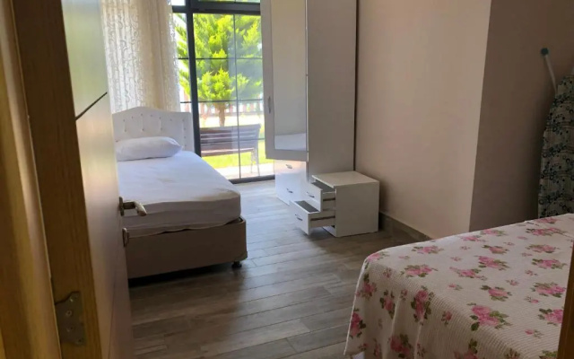 Seyran Seaside Apartments - 1-garden floor