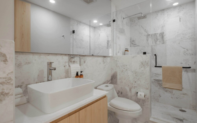 Luxury 2 BR Condo in Condesa
