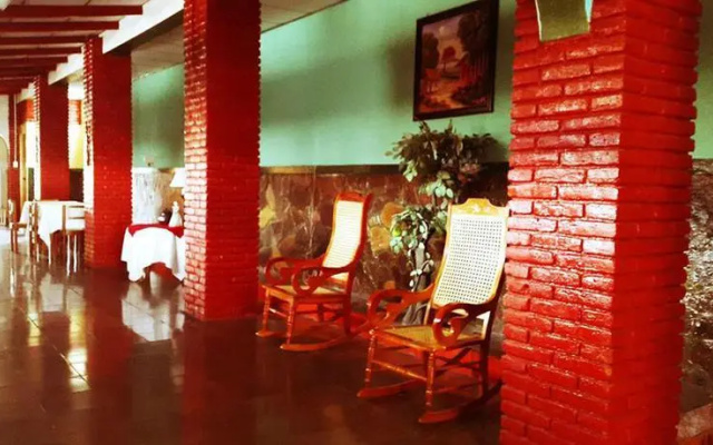 Hostal Moderno