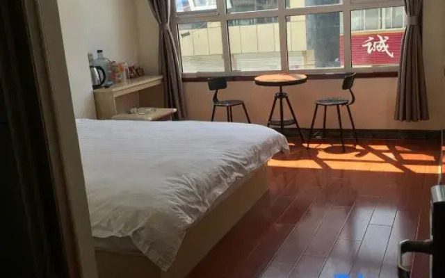 Jikang Hotel, Feixian