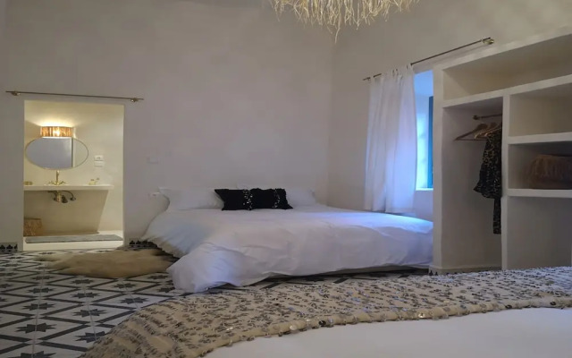 Riad Naanaa - Adults Only