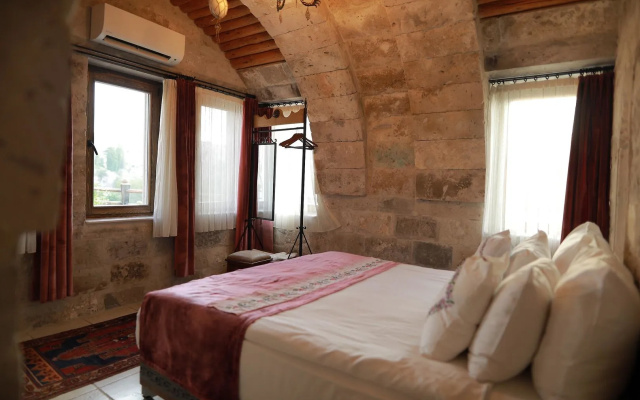 Şah Saray Cave Suites