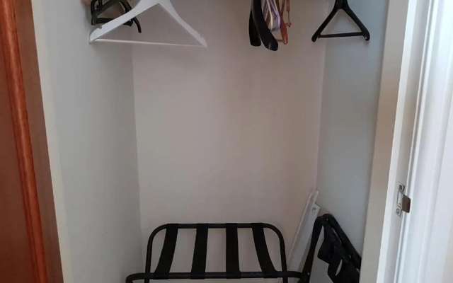 Lilyoak Bed & Breakfast