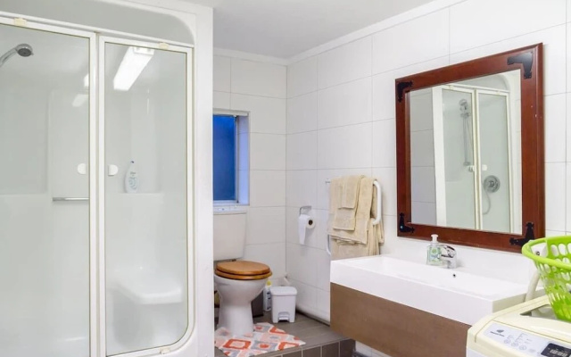 2 BR appartment on Park Hill