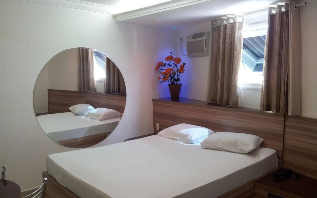 Hotel Gaia (Adult Only)