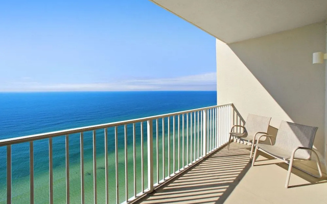Tidewater 2313 128239 by RedAwning