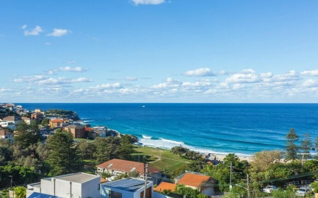 Bronte Pacific Views by Onefinestay