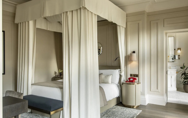 Kimpton Fitzroy London by IHG