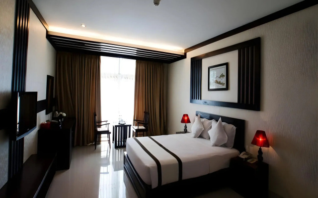 Kaya Hotel