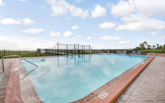 Amelia South - E7 - 2 Br Condo