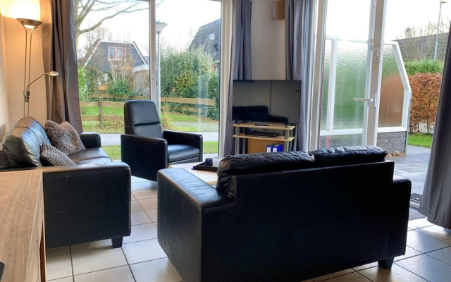 Modern Holiday Home With Garden