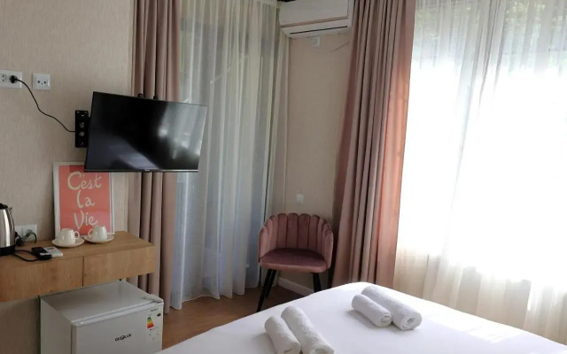 Guest House Nua