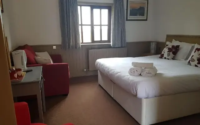 Blazing Donkey Country Hotel