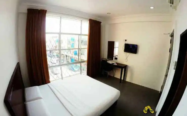 Pearl Hotel Semporna