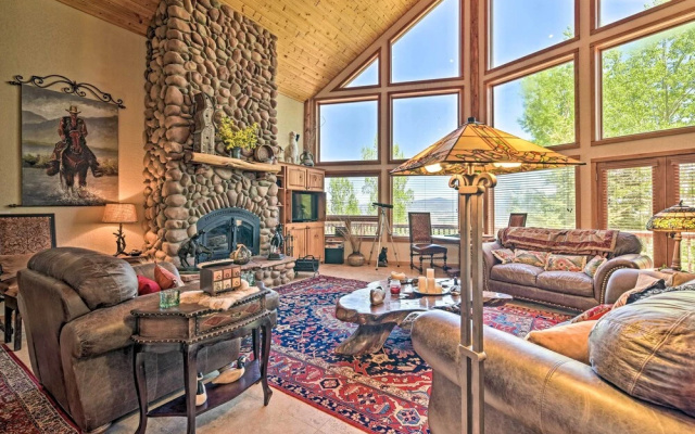 Angel Fire Mountain-view Retreat w/ Private Deck!