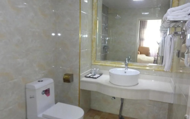 Xishuangbanna Jiangdu Business Hotel