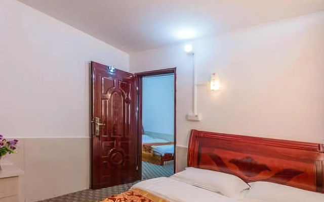 Yun Hang Apartment