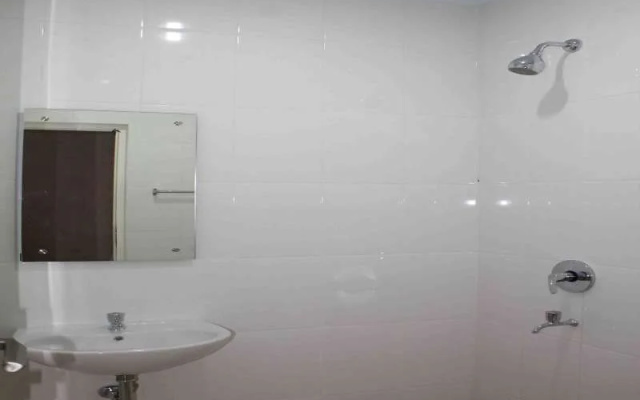 Hotel Kenari Pantai