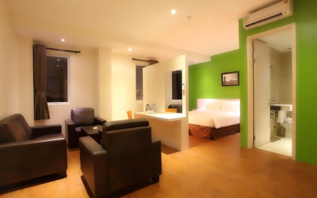 Hotel Dragon Inn by SHM
