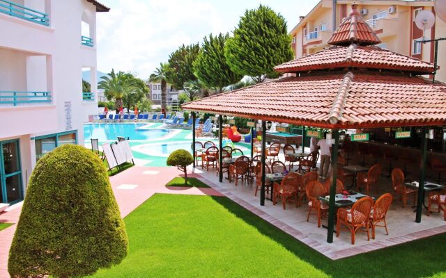 Club Likya Apartment Турция, Мармарис - отзывы, цены и фото номеров - забронировать отель Club Likya Apartment онлайн вид на фасад