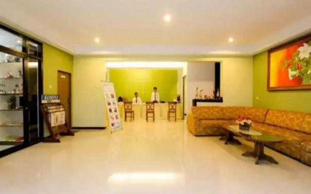 OYO 90114 New Cipayung Asri Hotel