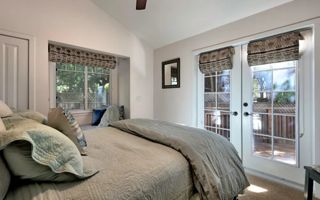 3723 Casa Mar