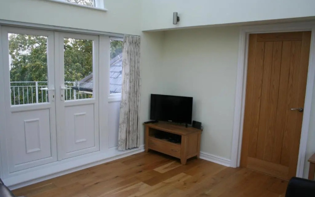 Highlands Apartment 4