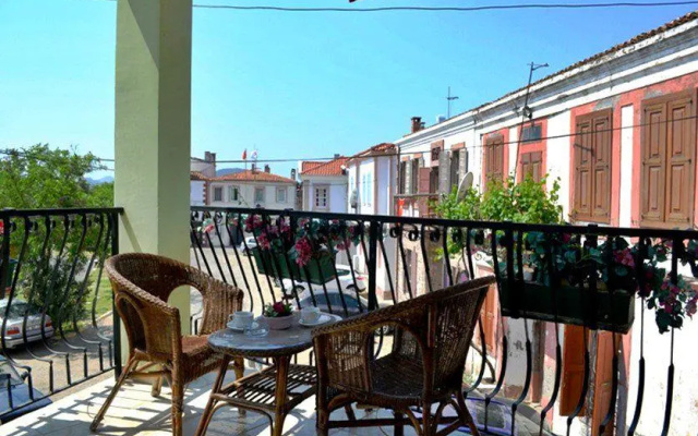 Harakop Hotel