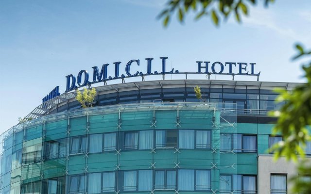 Отель Domicil Berlin By Golden Tulip Германия, Берлин - 3 отзыва об отеле, цены и фото номеров - забронировать отель Domicil Berlin By Golden Tulip онлайн вид на фасад