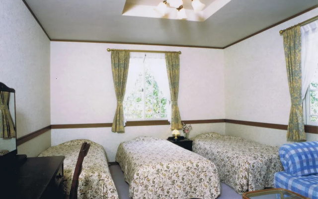 Resort Inn White Silver