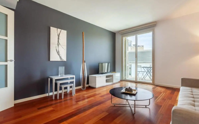 Plaça Catalunya Luxurious 2bedroom with balcony