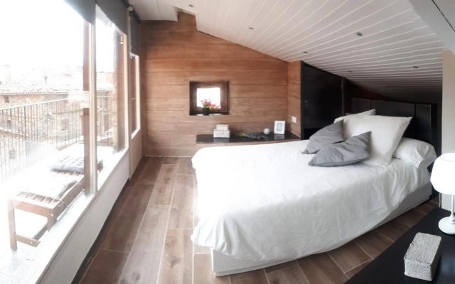Cal Dalmau Apartaments Átic
