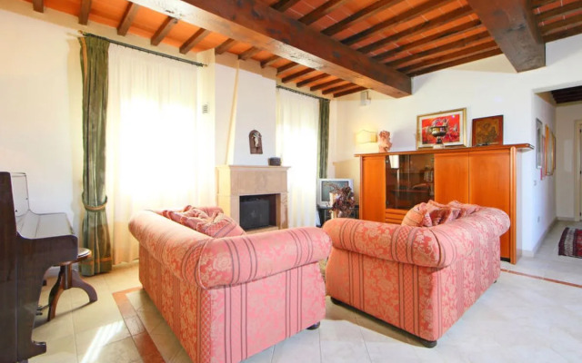 Villa Elena 33120