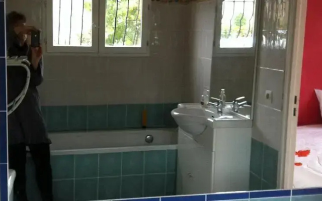 Chambre dhôtes Les Bois de la Mourachonne