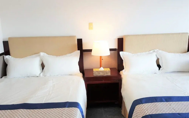 Hundred Days Hotel