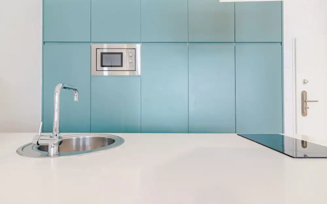Stylish Porto Studio With City Views