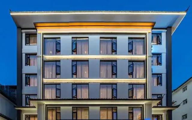 HanTing Hotel (Dali Weishan Gucheng)