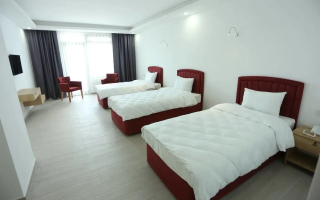 Rota 17 Hotels