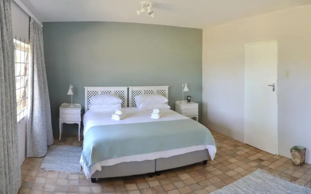 Sundune Guest House & Self Catering