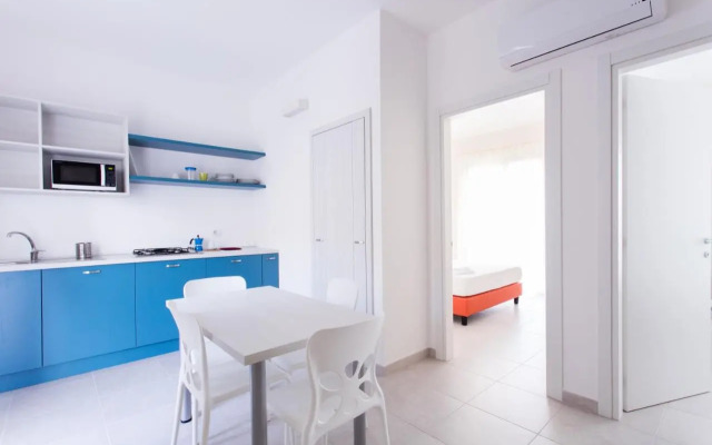Luna Minoica Suites & Apartments