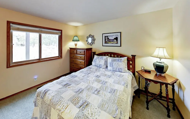 Flat Top #2 - 3 Br Home