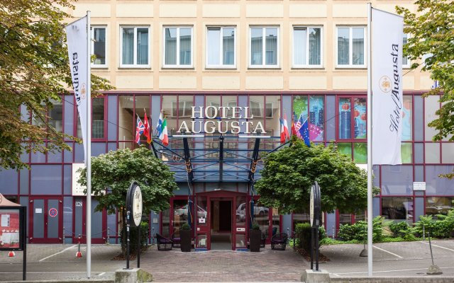 Отель Best Western Hotel Augusta Германия, Аугсбург - отзывы, цены и фото номеров - забронировать отель Best Western Hotel Augusta онлайн вид на фасад