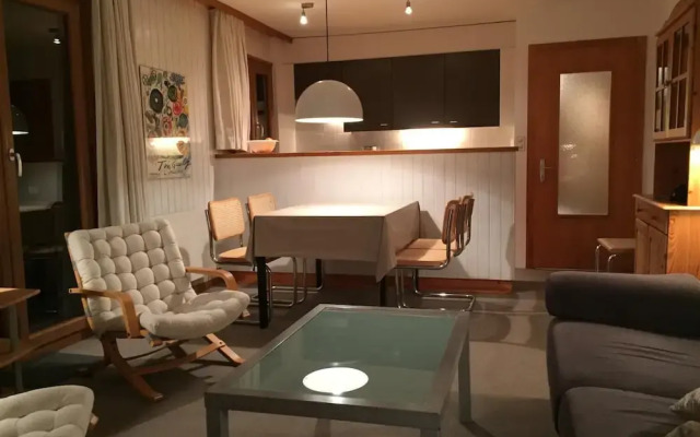 Charming Apartment With Valley